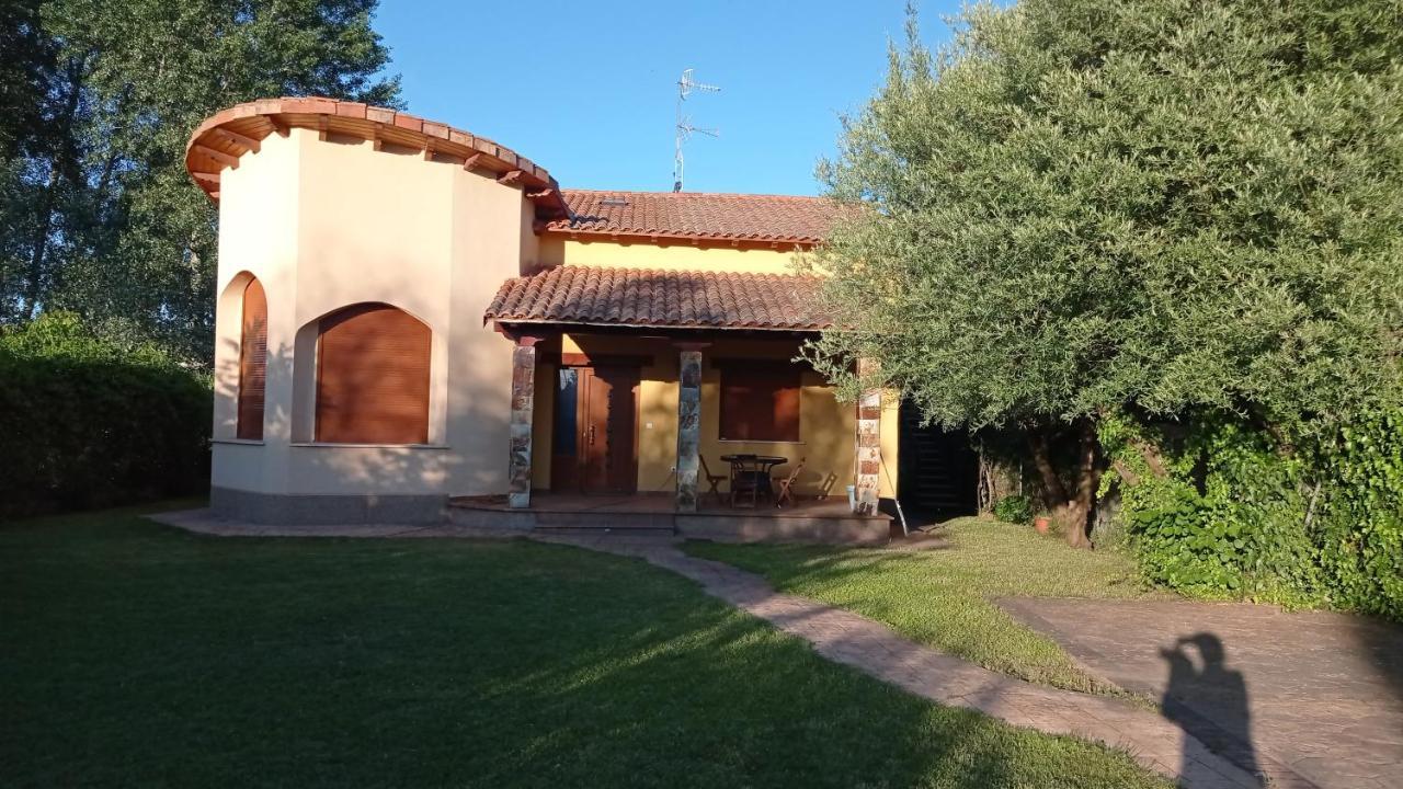 La Cuquina Villa Villaturiel Exteriör bild