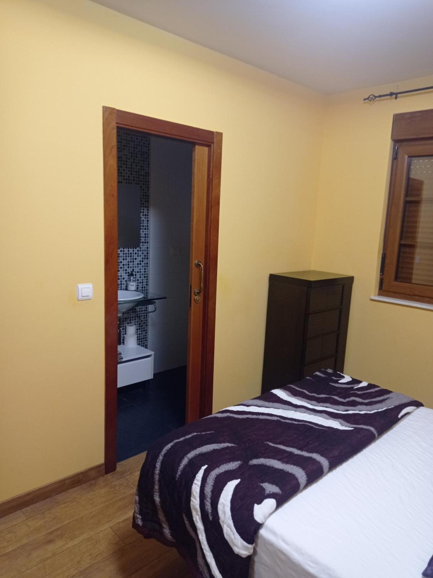 La Cuquina Villa Villaturiel Exteriör bild
